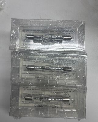 Hamamatsu L11307 Xenon Lamp 100 W 15 V with Fused Silica Window for Convection Cooling