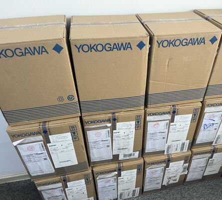 Yokogawa FLXA21-D-P-D-AB-C1-NN-A-N-LA-N-NN/U 2-Wire Module-Type Liquid Analyzers