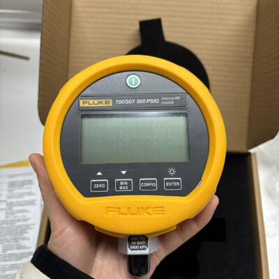 Calibrateur numérique de manomètre de pression Fluke 700G07 500 PSIG avec une incertitude de mesure de 0,05% et une classification CSA de classe 1