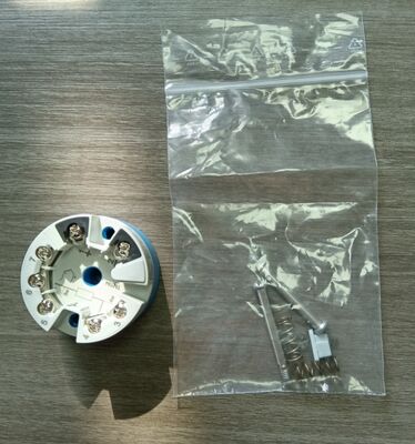 Transmetteur de température E+H TMT84-A1A2A 100% original avec indice de protection IP65 et construction en acier inoxydable