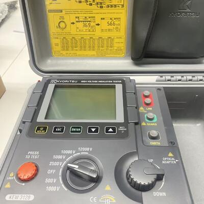 HIGH VOLTAGE INSULATION TESTER KEW 3128  Test Voltage 12kV (max), Resistance 35TΩ (max)